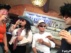 ぽっちゃり, デカパイ, エロ熟女, 巨大, 熟年, 淫乱熟女, 現実, オッパイの