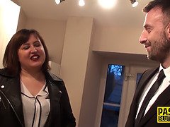 ぽっちゃり, デカ尻, デカパイ, フェティッシュ, 淫乱熟女, 現実, タトゥー, おもちゃ