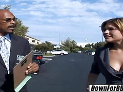 Grosse titten, Blasen, Braunhaarige, Kehlenfick, Milf, Natürlichen titten, Zierlich, Sekretärin