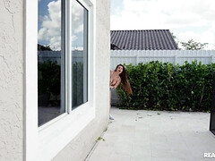 Grote kont, Grote lul, Grote mammen, Pijpbeurt, Bruinharig, Rondborstig, Natuurlijke tieten, Tieten likken