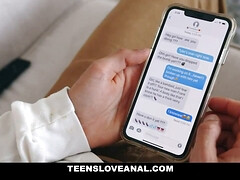 Anal, Sucer une bite, Gorge profonde, En levrette, Hd, Seins naturels, Chatte, Maigrichonne