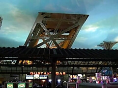 Любители, Большие сиськи, Брюнетки, Милф, Бритые, Душ, Тощие, Тату