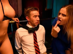 Wohlbeleibte schöne frauen, Grosser arsch, Blasen, Braunhaarige, Fetisch, Handjob, Lecken, Milf