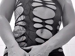 Fetisj, Ondergoed, Tieten likken