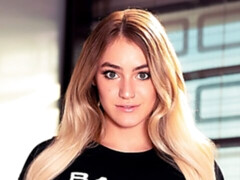 Blonde, En levrette, Poilue, Branlette thaïlandaise, Masturbation, Chaussures, Adolescente, Nénés