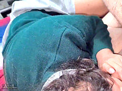 Américain, Gros cul, Brunette brune, Collège université, Faciale, Fille latino, Nénés