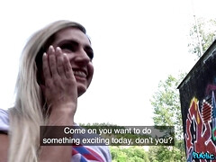 Enthousiasteling, Grote kont, Pijpbeurt, Rondborstig, Diep in de keel, Sperma in gezicht, Hardcore, Billekoek