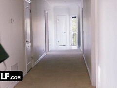 18, 茶髪の, Hd, レズビアン, なめる, 淫乱熟女, 剃毛, オッパイの