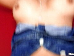 Nana, Brunette brune, Gode, Masturbation, Nue, Pov, Voyeur, Mouillée