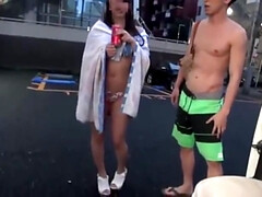 Asiatisch, Braunhaarige, Vollbusig, Klassisch, Spermaladung, Aufs gesicht abspritzen, Behaart, Nippel