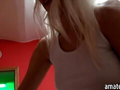 Sucer une bite, Mignonne, Queue, Européenne, Naturelle, Public, Chatte, Nénés