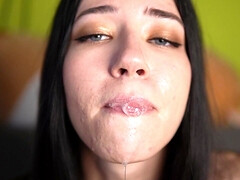 Amateur, Brunette brune, Fétiche, Pov, Nénés