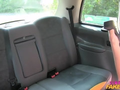 Stellung 69, Grosse titten, Frau, Fingern, Lesbisch, Lecken, Im freien, Muschi