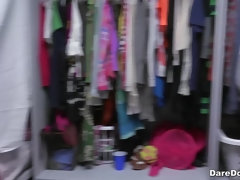 Blondine, Studentenwohnheim, Behaart, Lesbisch, Lecken, Muschi, Jungendliche (18+), Titten