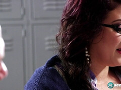 Grosser arsch, Grosse titten, Blasen, Hd, Absätze, Natürlich, Natürlichen titten, Ablutschen