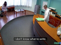 Любители, Большие сиськи, Брюнетки, Натуральные сиськи, В офисе, Сиськи, Униформа, Подглядывание