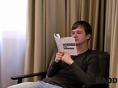 18 летние, Большие сиськи, Застукали, Семяизвержение, Чешки, Папочка, Европейки, Жена