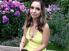 Grosse bite, Blonde, Sucer une bite, En gros plan de très près, Européenne, Hd, Pov, Adolescente