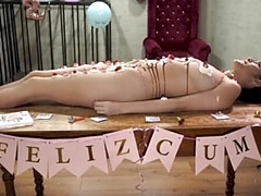 18 jaar, Kont, Biseksueel, Brutaal, Kwartet, Hd, Natuurlijke tieten, Orgie