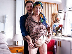 Anal, Mamie, Hd, Réalité, Rousse roux, Rasée, Laide, Épouse