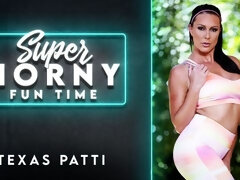 Hundestellung, Handjob, Masturbation, Milf, Solo, Strümpfe, Tätowierung, Netzkamera