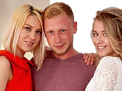 Culo grande, Verga grande, Tetas grandes, Estilo perrito, Peludo, Flaco, Adolescente, Trio