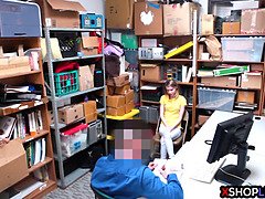 Coulisses, Sucer une bite, Hard, Hd, Bureau, Police, Punition, Maigrichonne