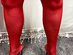 Amateur, Pieds, Fétiche des pieds, Fait maison, Lingerie, Mature, Maman, Seins naturels