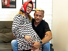 Glorious lady-love's amateur action