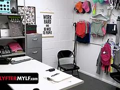 アメリカ人, デカチン, 着衣女と全裸男, イく瞬間, 服従, Hd, 淫乱熟女, 禁句