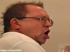 Anaal, Lieveling, Grote mammen, Pijpbeurt, Hardcore, Rijpe lesbienne, Moeder die ik wil neuken, Tiener