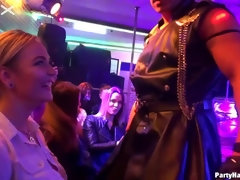 素人, デカチン, デカパイ, 着衣女と全裸男, キス, オージー, ストッキング, スインガー