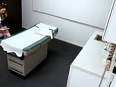 Blondine, Blasen, Spermaladung, Muschi, Reiten, Schreiend, Stiefmutter, Flotter dreier