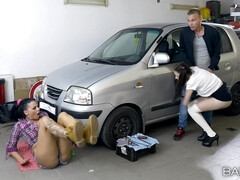 Cul, Gros seins, Blonde, Sucer une bite, Branlette thaïlandaise, Léchez, Masturbation, Plan cul à trois