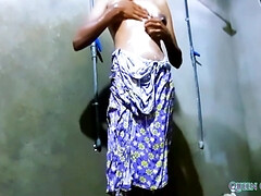 Amateur, Gorge profonde, Mamelons, Orgasme, Petite femme, Solo, Adolescente, Nénés