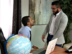 Kont, Grote lul, Schattig, Harig, Handbeurt, Latijnse vrouw, Likken, Zuigen