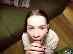 Grote lul, Pijpbeurt, Bruinharig, Hondjeshouding, Natuurlijke tieten, Mager, Tiener, Tieten likken