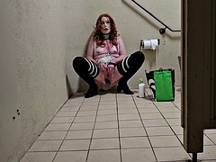 Leie, Grosser schwanz, Crossdresser, Im freien, Öffentlich, Transfrau, Titten, Spielzeuge