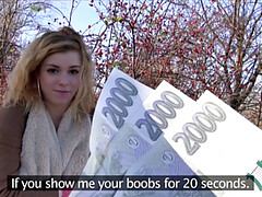 Rubia, Mamada, Coche, Estilo perrito, Pezones, Al aire libre, Perforación, Pov