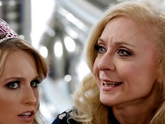 Blonde, Clito, Mamie, Lesbienne, Léchez, Chatte, Belle mère, Adolescente