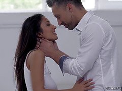 Beauté, Gros cul, Sucer une bite, Brunette brune, Plantureuse, Chatte, Suçant, Nénés