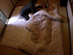 Sucer une bite, Gorge profonde, Queue, Japonaise, Naturelle, Mamelons, Orgasme, Nénés