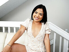 Grote lul, Pijpbeurt, Bruinharig, Hondjeshouding, Natuurlijke tieten, Klein, Tiener, Tieten likken