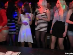 素人, ブロンド, ダンス, 手コキする, オージー, 穴開きパンティ, ストッキング, スインガー