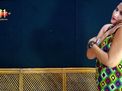 Braunhaarige, Fetisch, Indisch, Lingerie, Masturbation, Milf, Jungendliche (18+), Spanner