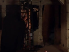 Sadomasoquismo, Extremo, Fetiche, Humillación, Mascara, Castigada, Nalgadas, Tetas