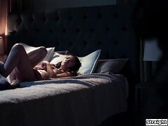 アジア人, デカパイ, ブロンド, ハードコア, Hd, 異人種間, 淫乱熟女, 三人