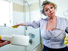 Slaapkamer, Grote kont, Blond, Mollig, Handbeurt, Moeder, Taboe, Lelijk