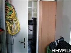 In den arsch, Arsch, Grosser arsch, Grosse titten, Braunhaarige, Deutsch, Brille, Milf