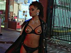 Lécher le cul, Blonde, Brunette brune, Doigter, Embrassement, Léchez, Lingerie, Nénés